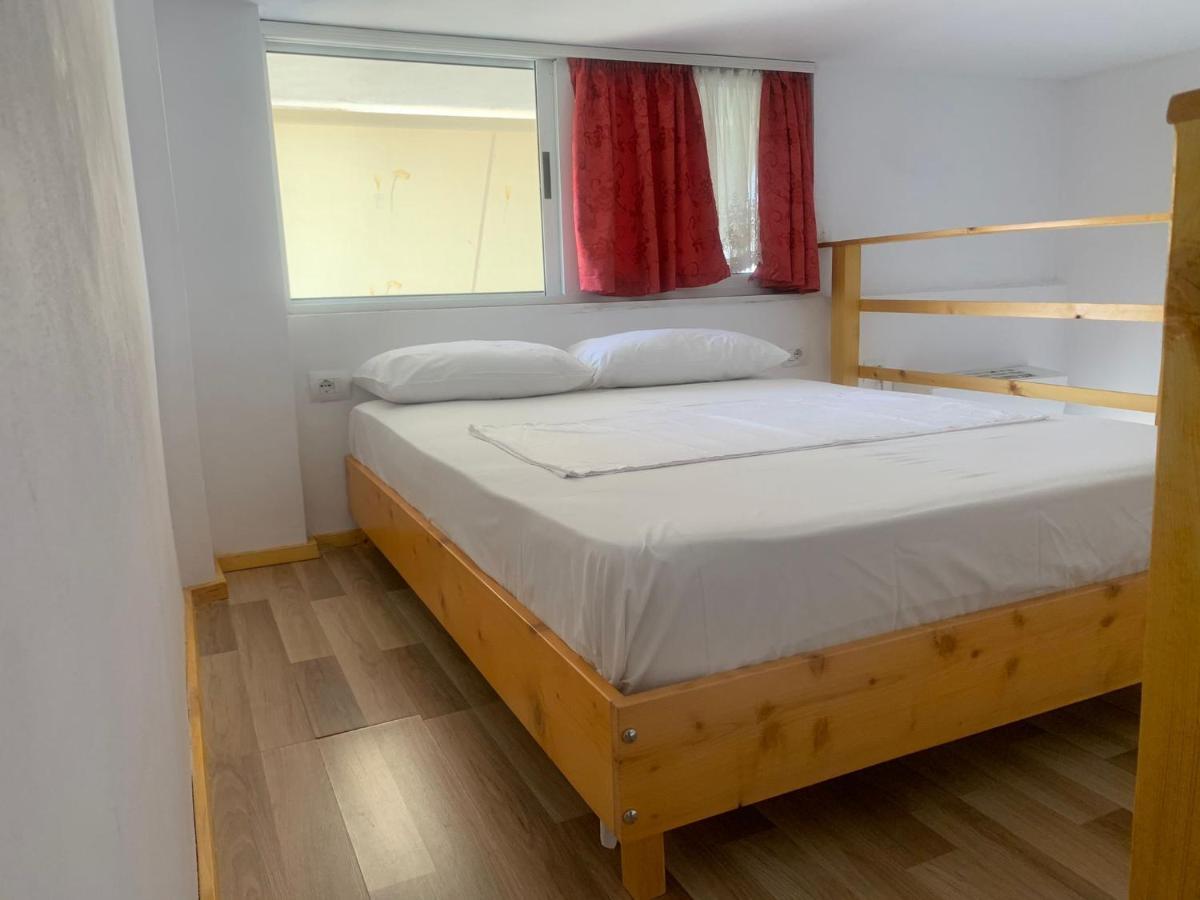 Vila Mario Aparthotel Ksamil Luaran gambar