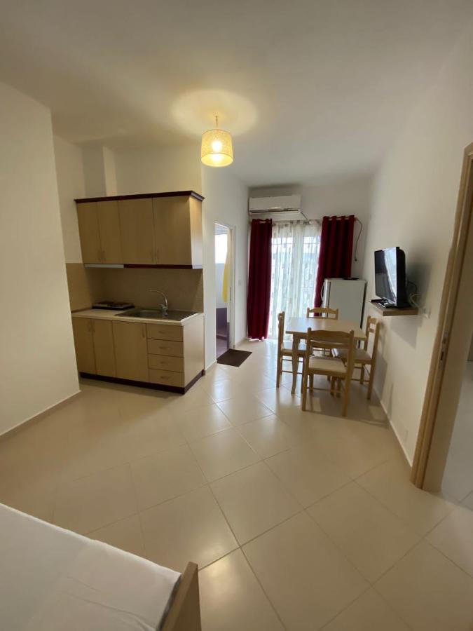Vila Mario Aparthotel Ksamil Luaran gambar