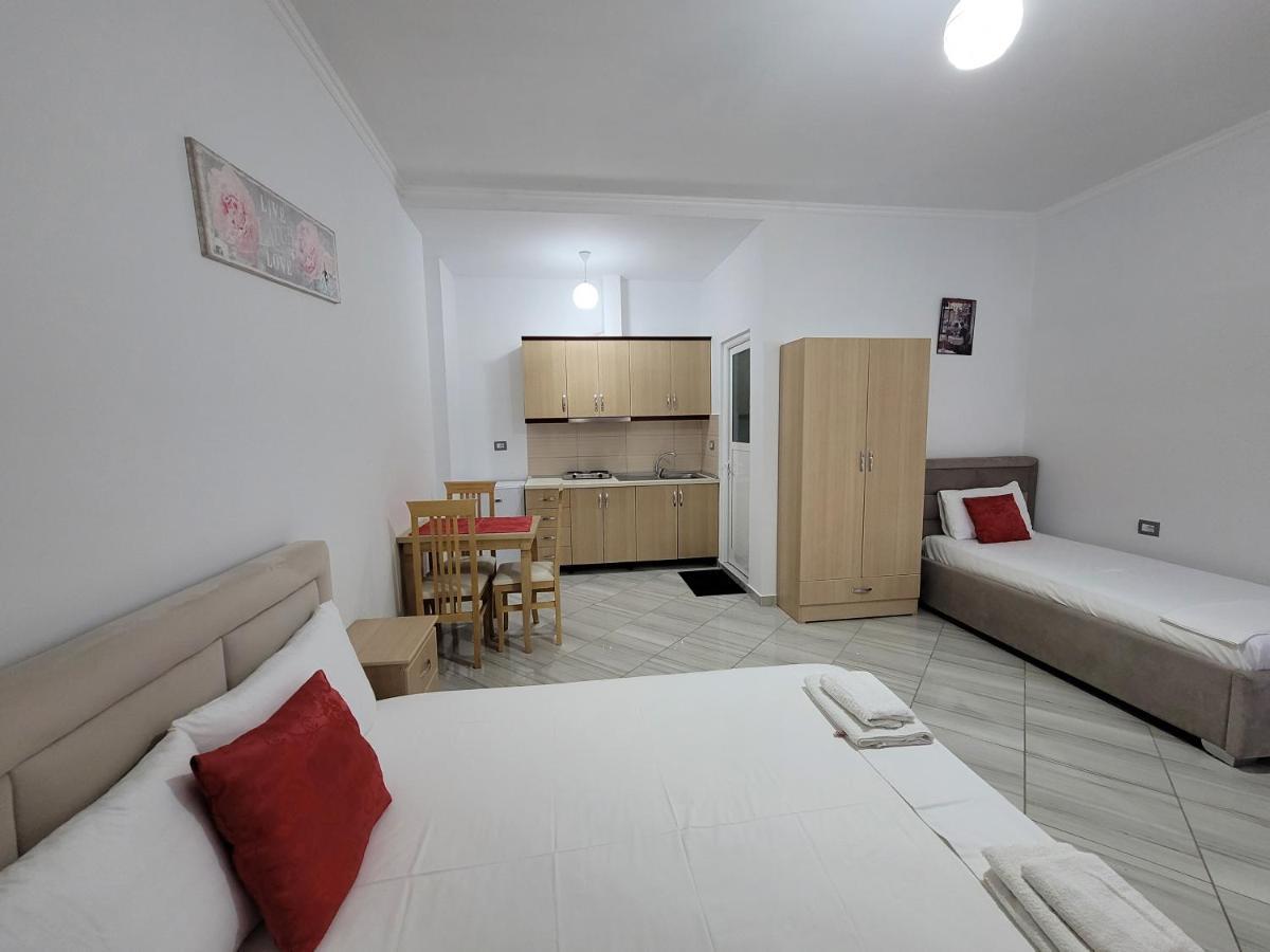 Vila Mario Aparthotel Ksamil Luaran gambar