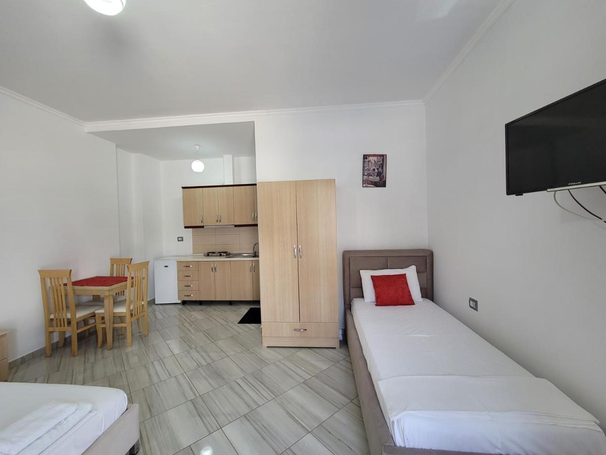 Vila Mario Aparthotel Ksamil Luaran gambar