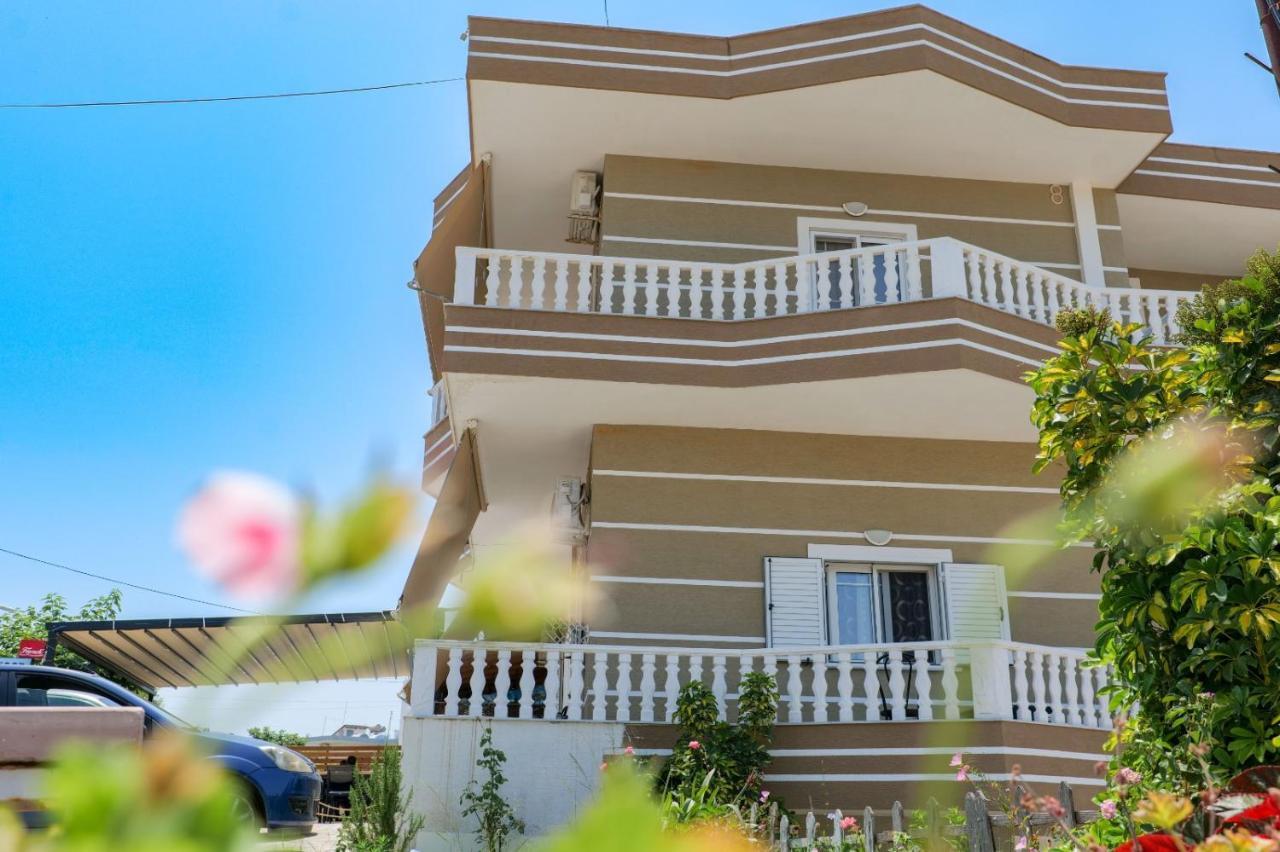 Vila Mario Aparthotel Ksamil Luaran gambar